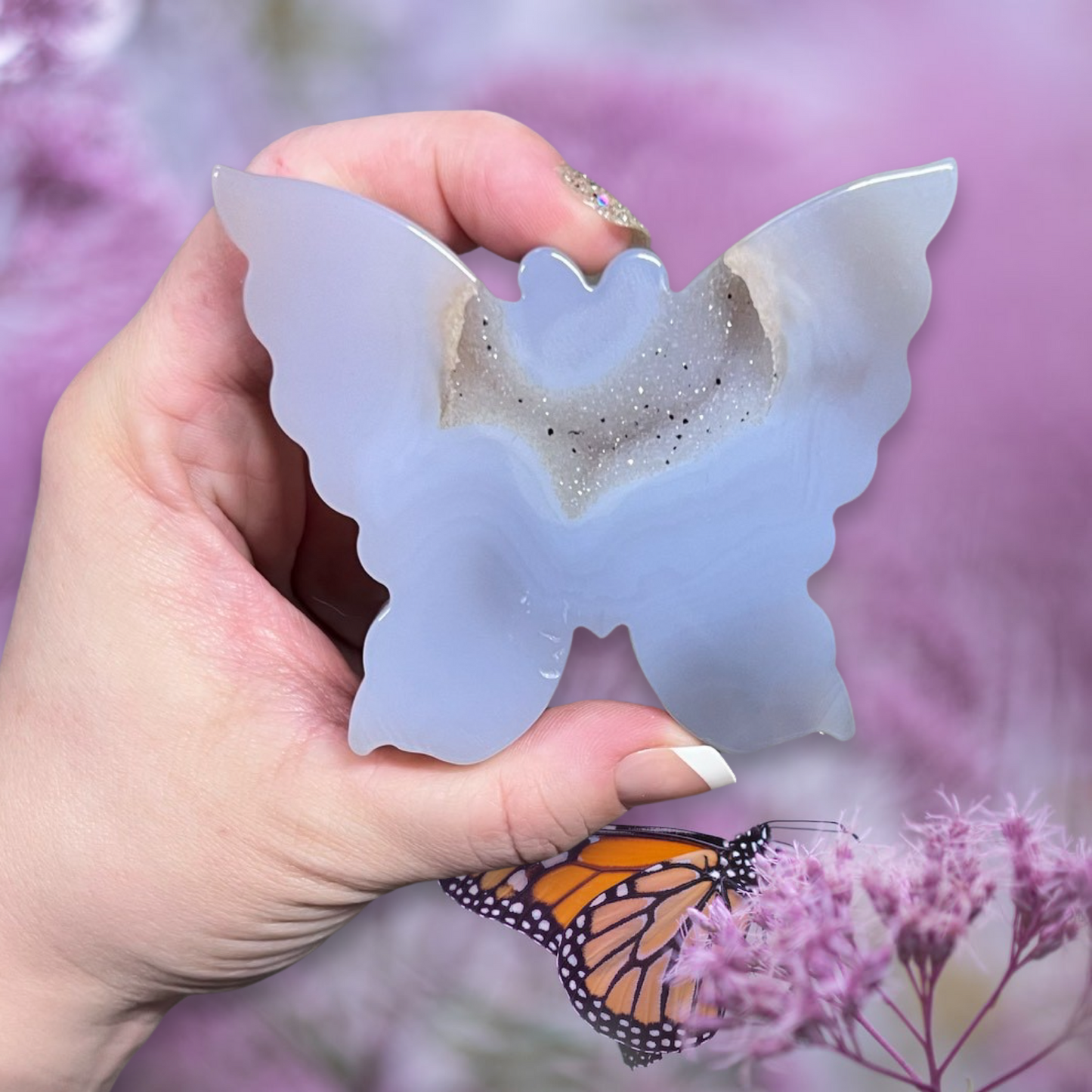 Agate carved butterfly