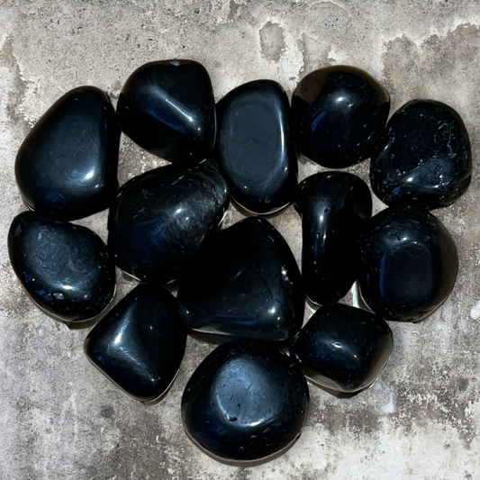 Obsidian tumbles